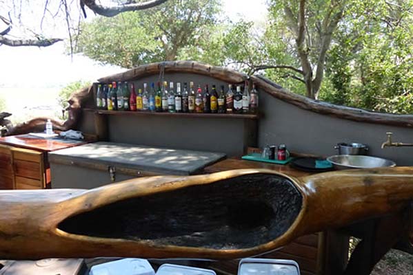 The bar at Tubu Tree Camp.