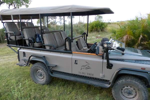 Tubu Tree's Safari Range Rover.